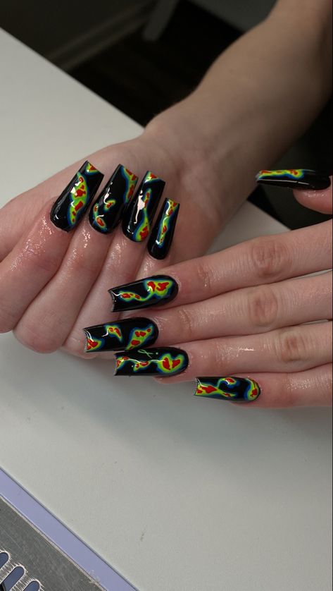 Weather Nails Art, Infrared Nails Design, Heat Signature Nails, Infrared Nails, Thermal Nail Art, Heat Map Nails, Thermal Nails Designs, Temperature Nails, Thermo Nails