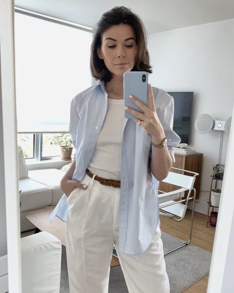 10 WAYS OF STYLING A BLUE SHIRT IN THE SUMMER Smart Shirts Women, Jean Shirt Outfits, Ecru Denim, Blue And White Outfits, Smart Casual Women Outfits, Summer Business Casual Outfits, Classy Street Style, Blue Shirt With Jeans, White Pants Outfit