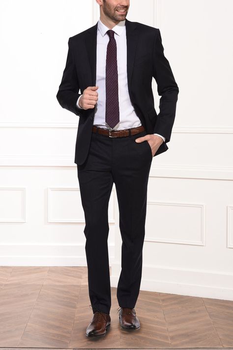 Costumes Homme : vestes et pantalons de costume homme | Bexley Groom Suit Black, Jordan Williams, Costume Noir, Groom Suit, Look Chic, Pants, How To Wear, Black, Trousers