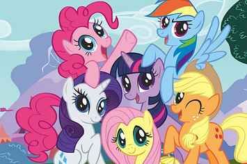 Can We Guess Your Favorite “My Little Pony” Based On Your Favorite Candy? They gussed right! My favorite is Derpy Hooves Adagio Dazzle, Pony Games, Pony Wallpaper, My Little Pony Party, My Little Pony Wallpaper, Pony Birthday, Pony Party, My Little Pony Pictures, Valerian