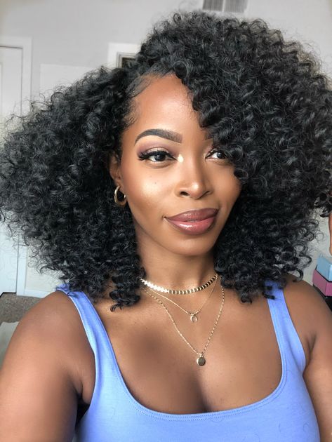 Great natural hair protective style❤️ Tapered Crochet Hairstyles, Curly Crotchet Hairstyles, Oils For Natural Hair, Braids Cornrows, Crochet Hairstyles, Curly Weave, Hair Growth Spray, Curly Crochet Hair Styles, Crochet Hair Extensions