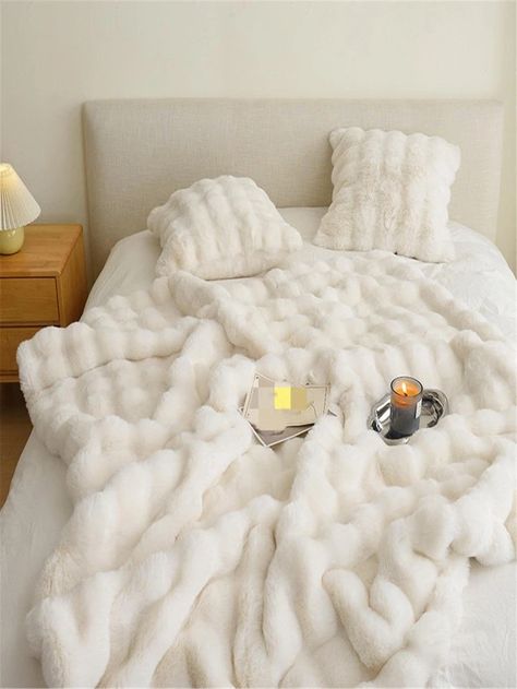 Fuzzy Blanket, Sofa Throw Blanket, White Blanket, Nap Blanket, Fluffy Blankets, Room Inspiration Bedroom, White Bedding, Sofa Throw, Bedroom Inspo