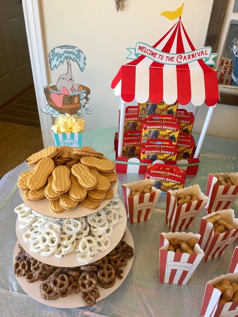 Dumbo Party Food, Dumbo Themed Dinner, Dumbo Carnival Birthday Party, Dumbo Gender Reveal Ideas, Dumbo Centerpieces Party Ideas, Twin Carnival Birthday, Circus Gender Reveal, Dumbo Circus Birthday Party, Mickey Carnival Birthday Party