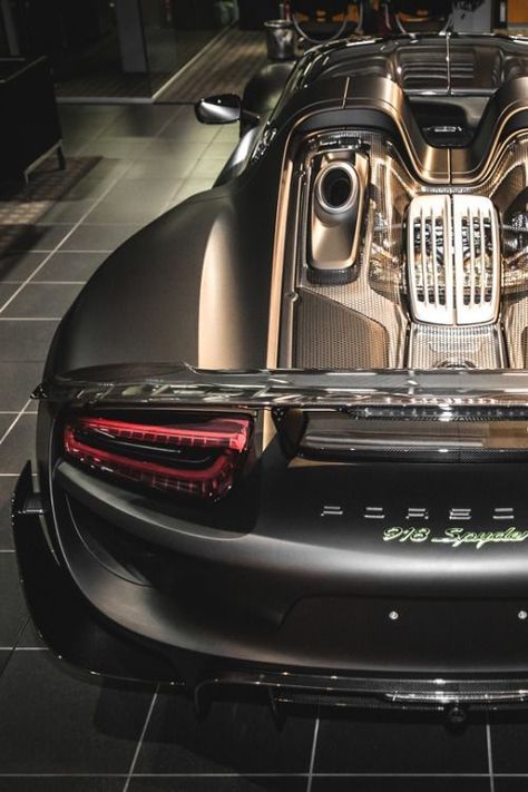 Porsche 918 Spyder, Motor Mobil, Porsche Sports Car, Porsche Classic, Ferdinand Porsche, Lamborghini Veneno, Pagani Huayra, Chevrolet Bel Air, Porsche Cars