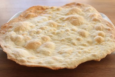 Lavash Flatbread Recipe Lavash Recipes, Lavash Flatbread, Crispy Flatbread, Armenia Yerevan, Homemade Flatbread, Flatbread Recipe, Clay Oven, Pizza Ingredients, Western Asia