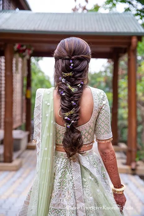 South Indian Wedding Hairstyles, Reception Hairstyles, Hairstyles For Indian Wedding, Bridal Hair Decorations, Bridal Hairstyle Indian Wedding, Hair Style On Saree, Engagement Hairstyles, Bridal Hairdo, Bridal Braids