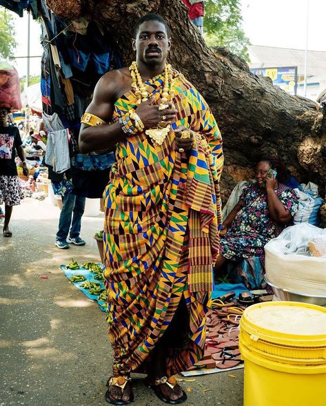 Happy Independence Day, Ghana! Everybody adores Ghana, but what’s your standout favorite thing about the incredible land of gold? 🇬🇭💛 #ghanaat67 Independence Day Ghana, Ghana Culture, Cape Coast, African Origins, Afrocentric Fashion, Photography Movies, African Royalty, Accra Ghana, African Continent