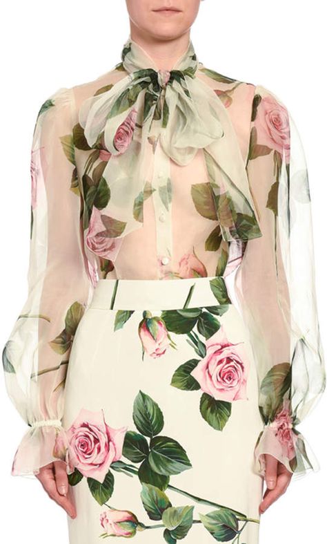 Dolce & Gabbana Floral Chiffon Blouse Silk Chiffon Blouse, Floral Chiffon Blouse, Chiffon Blouses, Gabbana Dress, Fifty Not Frumpy, Ruffled Blouse, Moda Chic, Evening Tops, Floral Chiffon