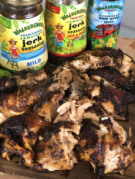 Walkerswood Jerk Chicken Recipe, Pineapple Jerk Chicken, Easy Jerk Chicken Recipe, Baked Jerk Chicken, Jerk Chicken And Rice, Jerk Recipe, Chicken And Pineapple, Jerk Chicken Recipe, Jamaican Jerk Seasoning