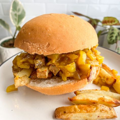 Curry Sauce Chip Butty Chip Butty, Potato Vegetable, 15 Minute Meals, Curry Sauce, Almost There, 30 Minute Meals, Breakfast Lunch Dinner, Dessert For Dinner, Soy Free