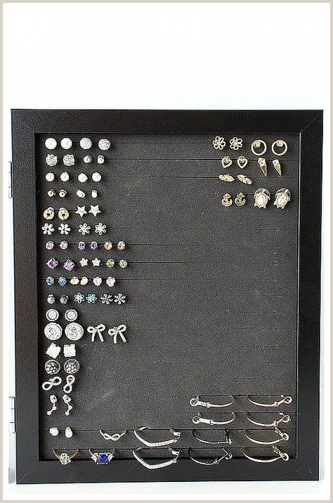 Jewelry Organization Ideas - Great! I love them - Visit to See More IMMEDIATELY! Jewelry Organization Ideas, Stud Earring Holder, Frame Jewelry Organizer, Stud Earring Organizer, Diy Earring Holder, Stud Earrings Holder, Hanging Jewelry Organizer, Earring Storage, Jewelry Organizer Diy