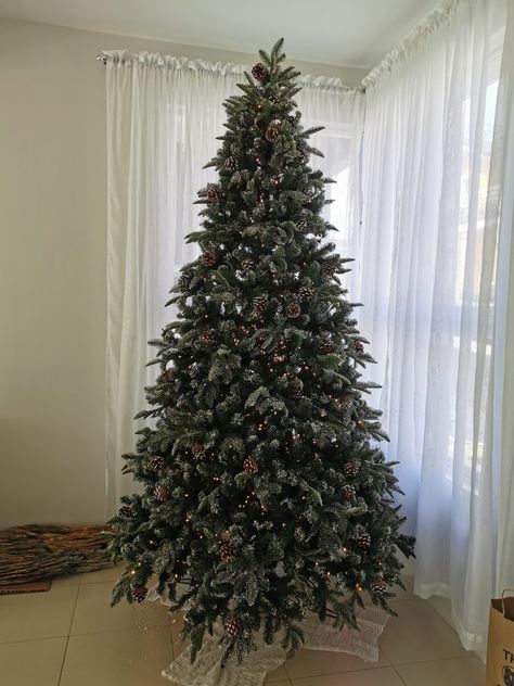 Plain Christmas Tree, Christmas Tree, Holiday Decor, Christmas, Home Decor, Home Décor