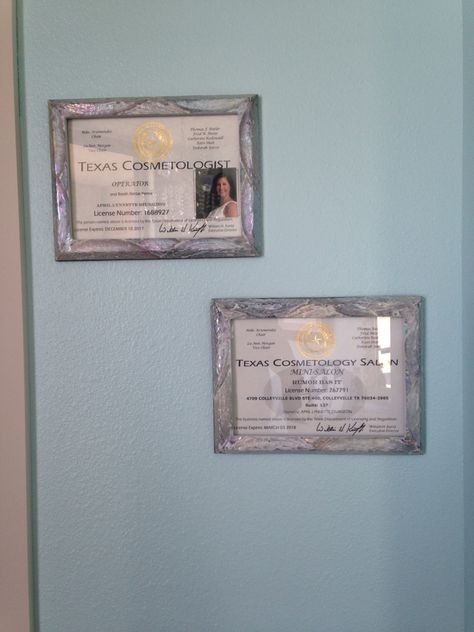 Esthetician License Frame, Cosmetology License Display, Cosmetology License Aesthetic, Cosmetology Vision Board, Cosmology School, Cosmetology School Aesthetic, Esthetician License, Cosmo School, Vision Board Project