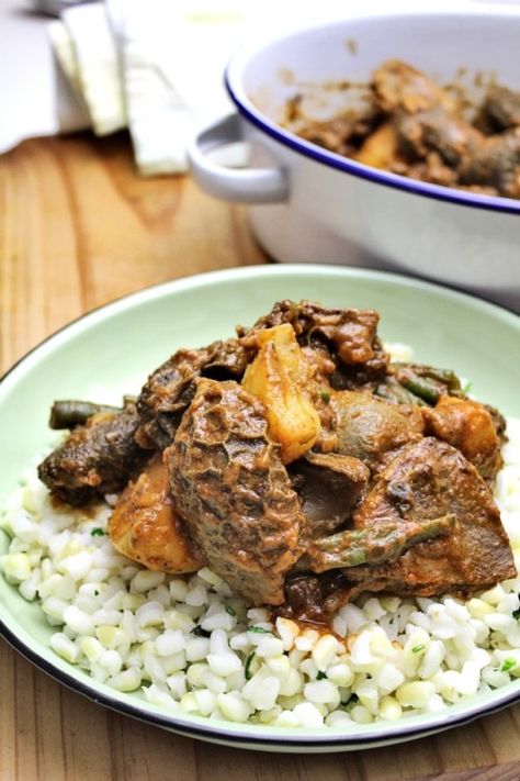 South African Mogodu (tripe) by Mzansi Style Cuisine Mogodu Tripe, Zambian Food, Tripe Recipes, South African Dishes, African Foods, Beef Steak Recipes, Africa Food, African Cooking, Nigerian Food