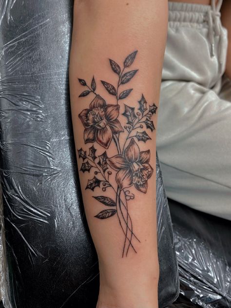 Daffodil And Holly Berry Tattoo, December Holly Flower Tattoo, December Flower Narcissus, Birth Flower Tattoos Arm Sleeve, Flower Bouquet Tattoo Cover Up, December Birth Flower Bouquet Tattoo, December Flower Bouquet Tattoo, Holly And Daffodil Tattoo, Holly Narcissus Flower Tattoo