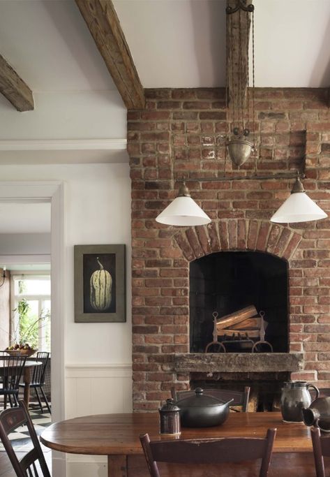 John B. Murray Architect American Colonial Interior, Colonial Aesthetic, Red Brick Fireplaces, Colonial Interior, Colonial Exterior, Fireplace Hearth, Kitchen Fireplace, Smart Kitchen, Southern Home