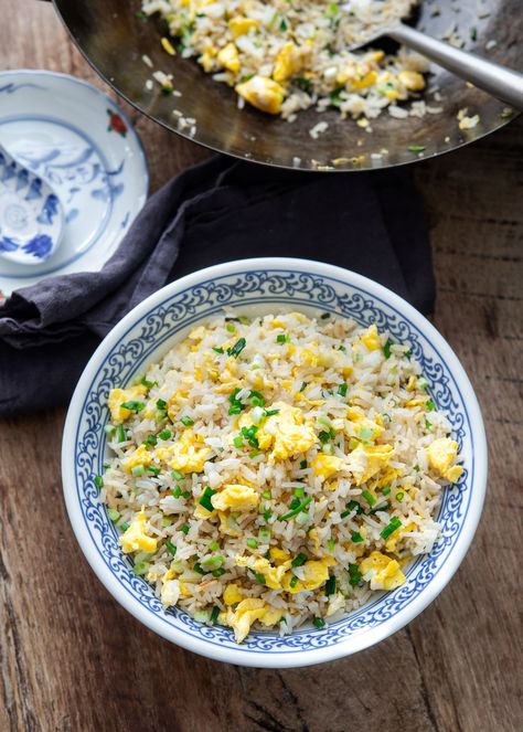 Simple Egg Fried Rice - Beyond Kimchee Egg Fried Rice Recipe Easy, Chinese Egg Fried Rice, Air Fried Tofu, Twice Cooked Pork, Popular Chinese Dishes, Fried Rice Recipe Easy, Chinese Egg, Egg Fried Rice, Wok Cooking