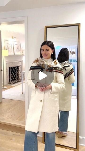 Hermes Scarf Tutorial, Hermes Silk Scarf Outfit, Chanel Silk Scarf, Hermes Outfits Women, How To Wear Silk Scarf, Aesthetic Scarf Outfit, How To Wear A Silk Scarf, Twilly Scarf Bags, Silk Scarf Outfit Classy