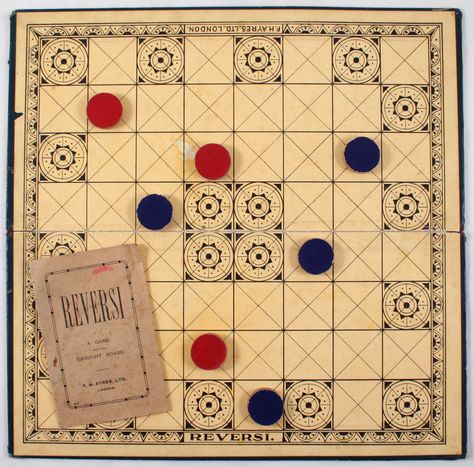 11 Vintage Board Games We Wish We Could Play Right Now  - CountryLiving.com Othello Game, Aggravation Board Game, Medieval Games, Old Board Games, Wooden Board Games, Pub Games, Rainy Day Crafts, Board Game Design, Strategy Board Games