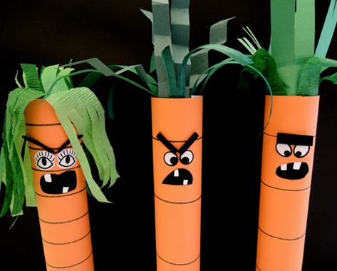 Kindergarten Halloween Crafts, Creepy Carrots, Storytime Activities, Carrot Craft, Being Stalked, Storytime Crafts, Halloween Kindergarten, Halloween Treats For Kids, Acrostic Poem