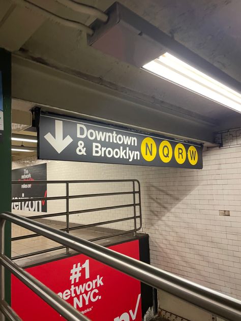 Subway New York Aesthetic, Nyc Brooklyn Aesthetic, New York Bar Aesthetic, Brooklyn Ny Aesthetic, Brooklyn Baby Aesthetic, Brooklyn Aesthetic, Subway New York, Brooklyn Subway, New York Downtown