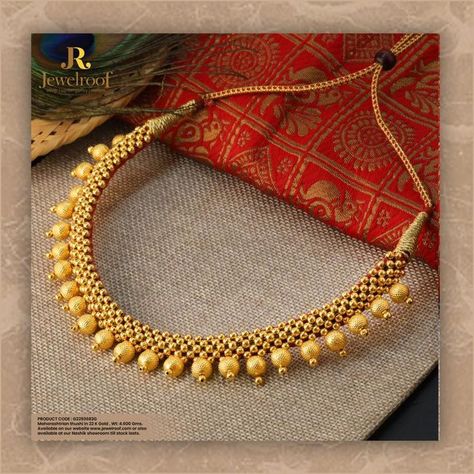 MAHARASHTRIAN THUSHI BY JEWELROOF Man Gold Bracelet Design, Hindu Jewelry, Indian Gold Necklace Designs, Fashion Jewelry Necklaces Gold, Gold Jewelry Prom, Wedding Jewelry Sets Bridal Jewellery, Antique Necklaces Design, Buy Gold Jewelry, New Gold Jewellery Designs