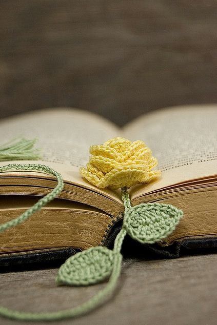 20+ Crochet Bookmark Patterns for Every Skill Level Rose Bookmark, Marque-pages Au Crochet, Penanda Buku, Crochet Bookmark Pattern, Crochet Bookmark, Confection Au Crochet, Pola Amigurumi, Flower Bookmark, Crochet Bookmarks