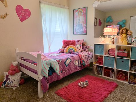 Jojo Siwa Room Decor Ideas, Jojo Siwa Bedroom, Jojo Siwa Bedroom Ideas, Jojo Siwa Room, Toddler House, Cricut Storage, Toddler House Bed, Girl Apartment Decor, Girl Bedrooms