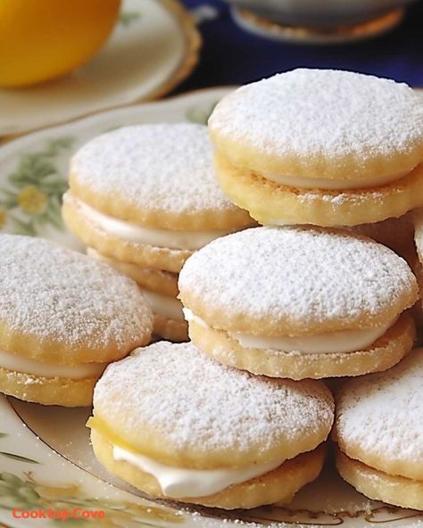 My neighbor brought some by as a gift, and I instantly fell in love with them Lemon Sandwich, Tea Cookies Recipe, Lemon Dessert Recipes, Tea Cookies, Organisation Hacks, Holiday Foods, Lemon Cookies, Lemon Desserts, Biscuit Cookies