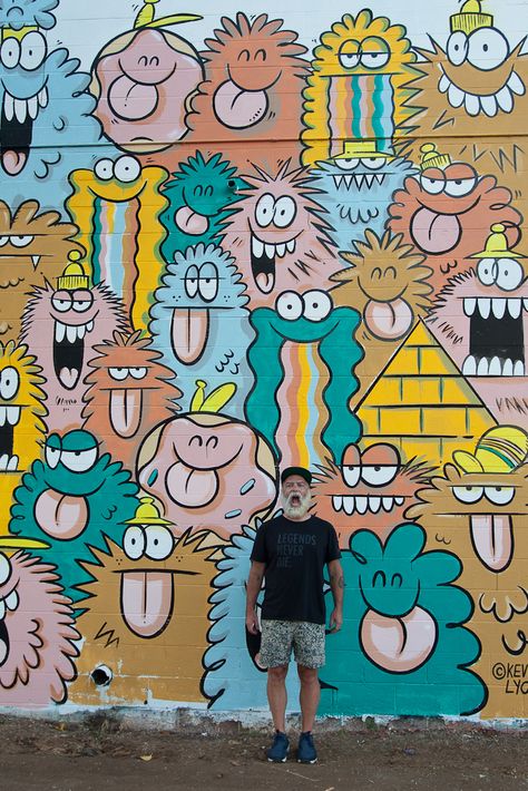 Painting School Walls, Street Murals Inspiration, Doodle Street Art, School Graffiti Wall Ideas, Street Art Doodles, Mural Art Street, Funny Murals, Mural Art School, Murals Street Art Inspiration