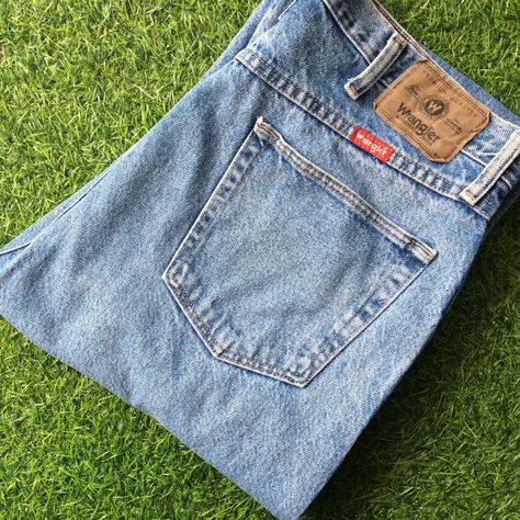 Vintage Jeans Men, Thrift Inspo, Wrangler Pants, Vintage Wrangler Jeans, Denim Pants Mens, Zach Bryan, Jean Vintage, Jeans Light Wash, Plus Size Vintage