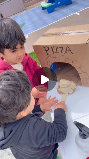 Pizza Day Activities For Kids, Pizza Activities, Food Activities For Toddlers, Pizza Project, Paper Plate Art, Brown Packing Paper, Pizza Craft, Paper Shapes, Dramatic Play Preschool