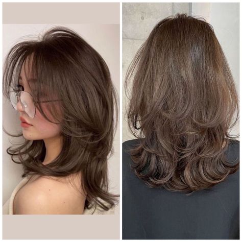 Butterfly Haircuts for Effortless Style Butterfly Straight Hair, Butterfly Haircut With Wavy Hair, Korean Haircut Oval Face, Medium Length Hair Butterfly Cut, Korean Layered Hair Medium Hairstyles, Wolf Cut Long Vs Butterfly Cut, Butterfly Haircut Medium Hair, Korean Layered Hair, Layered Wavy Hair Medium