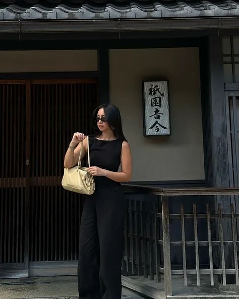 (4) what i did, what i wore: japan Summer Japanese Outfits, Japanese Fashion Minimalist, Japanese Minimalist Fashion, Japanese Minimalist, Japan Fashion Street, Japan Itinerary, Japan Street, Japan Outfit, Student Travel