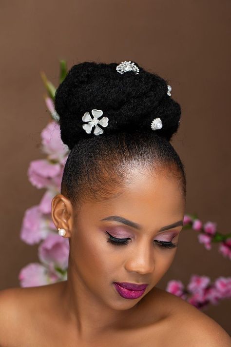 Bridesmaids Hair Styles Black Women, Bride Hairstyles African, African Bride Hairstyles Black Women, Pony Tailed Hairstyle For Black Women, African Bridal Hairstyles Black Women Natural Hair Brides, Bridal Hairstyles With Natural Hair, Natural Black Bridal Hairstyles, Wedding Hairstyles For Natural Hair Black Bride Bridal Style, African Wedding Hairstyles Natural