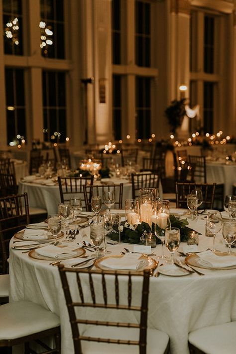 Ballroom Theme Wedding, Wedding Decor Romantic Elegant, Indoor Wedding Receptions Simple, Classic Themed Wedding, Wedding Decorations Classic Elegant, Classic Elegant Wedding Table Setting, Simple Venue Decor, Classy Elegant Wedding Venues, Wedding Venue Elegant Luxury