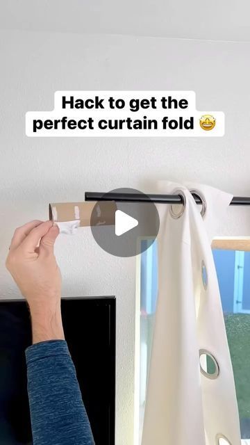 Liz & Jeff on Instagram: "Use toilet paper rolls for the perfect hotel look 🤩#upcycling #homedecor #decor #decorideas #bedroomdecor #bedroominspo #curtains" Toilet Paper Rolls, Diy Upcycling, Organization Decor, Home Organization Hacks, Paper Rolls, Breakfast Foods, Toilet Paper Roll, Beautiful Hotels, Hanging Curtains