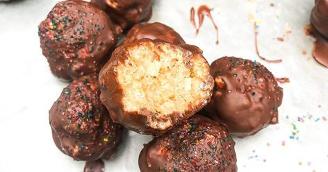 Joanna Gaines's Peanut Butter Balls Recipe + Photos | POPSUGAR Food Finger Sweets, Gains Recipes, Pb Recipes, Joanna Gaines Recipes, Peanut Butter Balls Recipe, Celebrity Recipes, Apple Sauce Recipes, Australia Food, Popsugar Food