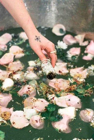 Deborah Hanekamp Ritual Bath The Wedding Planner, Spiritual Bath, Bath Recipes, New Moon Rituals, Crystal Bath, Rose Absolute, Ritual Bath, Creative Workspace, Alternative Therapies