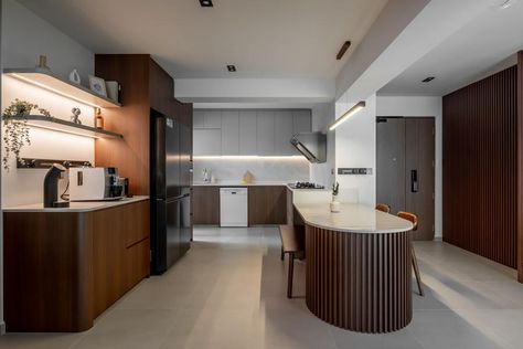 Kitchen Ideas Hdb, Kitchen Ideas Singapore, Dining Room Renovation, Communal Kitchen, Singapore Interior Design, Singapore Interior, Japandi Decor, Interior Design Singapore, Kitchen Interior Design