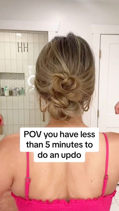 Lainey Ostrom | Hairstyle for dirty hair! This is a quick hairstyle that’s perfect for clean or dirty hair ☺️💗save & try! - #sidebraid #twistedbraid… | Instagram Ponytail Hairstyle Ideas, Classic Bun, Easy Updos For Medium Hair, Easy Updos For Long Hair, Easy Updo Hairstyles, Vlasové Trendy, Guest Hair, Ponytail Hairstyle, Easy Hairstyles For Medium Hair