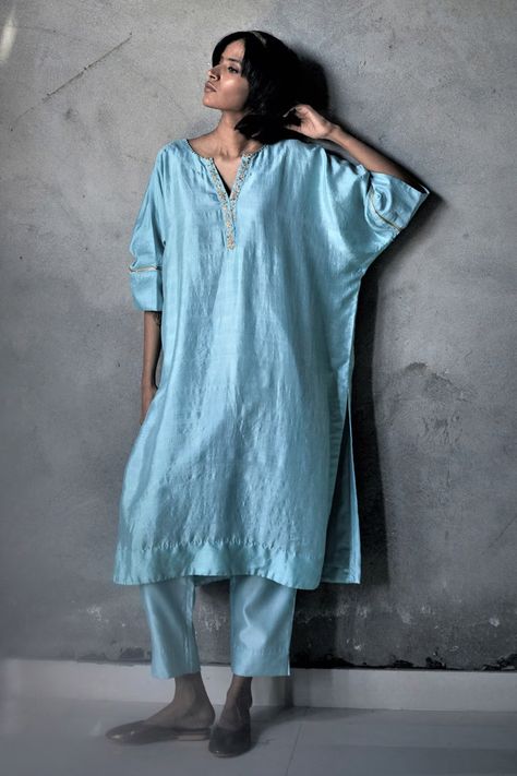 Buy Shorshe Clothing Blue Silk Kaftan Kurta And Chanderi Pant Set Online | Aza Fashions Pakistani Kaftan Suits, Kaftan Kurta Design, Kaftan Kurta Set, Kaftan Pants, Kaftan Patterns, Shorshe Clothing, Royal Wardrobe, Shirt Stitching, Kaftan Design