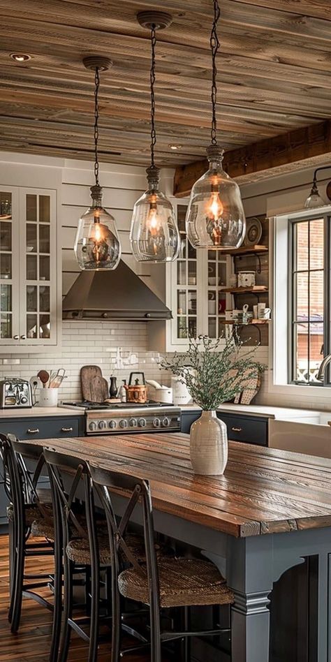 Farmhouse Kitchen Lighting, Design Your Kitchen, Cabin Kitchens, Cozy Kitchen, Farmhouse Dining Room, Kitchen Redo, Kitchen Remodel Idea, Kitchen Layout, Beautiful Kitchens