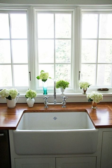 farmhouse sink with butcher block counters @ Home Improvement Ideas Farmhouse Sink With Butcher Block, Undermount Farmhouse Sink, Butcher Block Counter, Butcher Blocks, St Laurent, Butcher Block Countertops, Wood Counter, Wood Countertops, Kitchen Redo