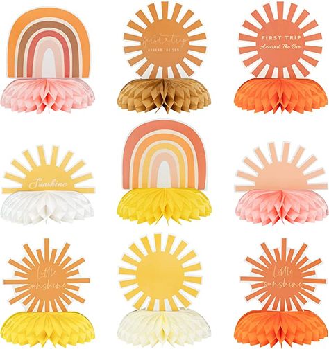 Sun Centerpieces, Sun Table Decor, Sun Centerpiece Ideas, Sun Birthday Party, Rainbow Table, Sun Birthday, First Trip Around The Sun, Boho Elements, Boho Sun