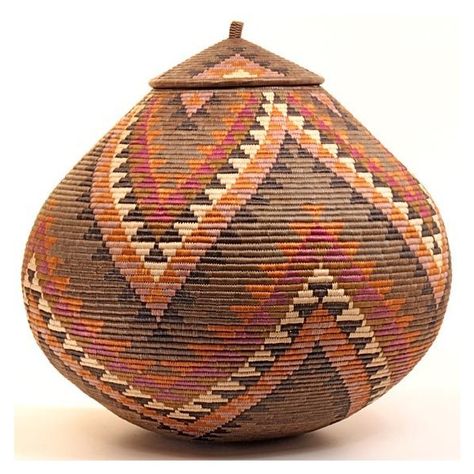 Zulu Baskets, Cloth Baskets, Moorish Design, Indian Baskets, African Interior, African Artwork, Coiled Baskets, African Home Decor, African Decor