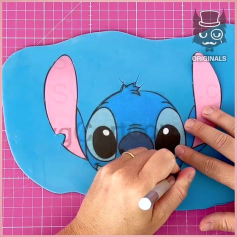 Cute Stitch Cake Topper ! 💙🎂 | Cute Stitch Cake Topper ! 💙🎂 | By Simple How To Make A Stitch Cake, Stitch Cake Topper Printable Free, Stitch Cake Diy, Simple Stitch Cake, Stitch Cookie Cake, Easy Stitch Cake, Stitch Sheet Cake, Stitch Cake Topper Printable, Lilo And Stitch Cake Ideas