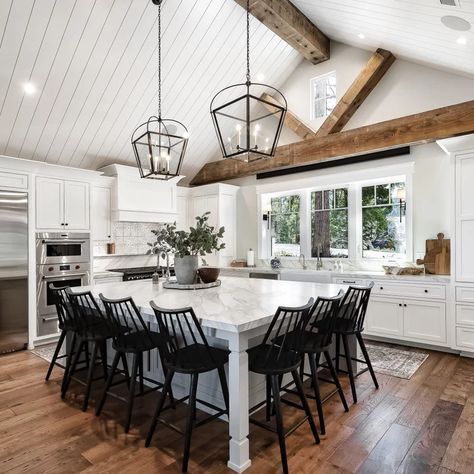 White Farm Kitchen, Vaulted Ceiling Ideas, Kitchen With High Ceilings, Lakehouse Kitchen, Vaulted Ceiling Lighting, Vaulted Ceiling Kitchen, Vaulted Ceiling Living Room, Kitchen Addition, Farmhouse Kitchen Design