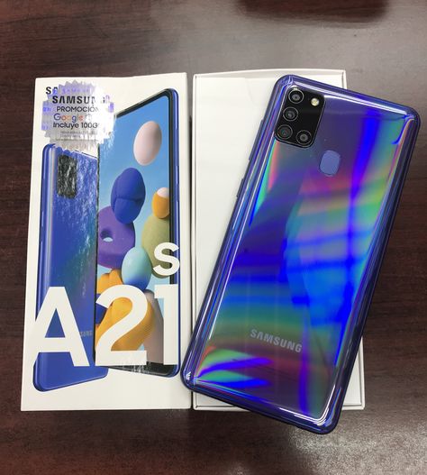 Come check out our new Samsung Galaxy A21s... 4 cameras Unlocked for any carrier...   Pasen a ver nuestro nuevo Samsung Galaxy A21s 4 camaras  Liberado para cualquier servicio  9644 Beechnut Street Houston Tx 77036 Phone Obsession, Samsung Wallpaper Android, Wireless Charger Iphone, Samsung Galaxy A21s, Capas Samsung, Cool Fidget Toys, Hand Phone, Smartphones For Sale, Phones For Sale