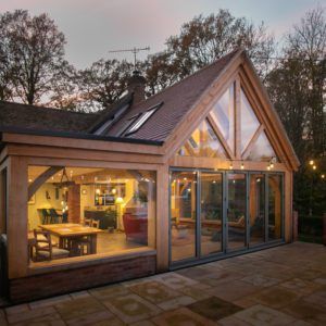 Awbridge Cottage - Stunning Farmyard Cottage Extension Annexe Ideas, Oak Extension, Bungalow Conversion, Extension Veranda, Orangery Extension, Bungalow Extensions, Cottage Extension, Garden Room Extensions, Oak Framed Buildings